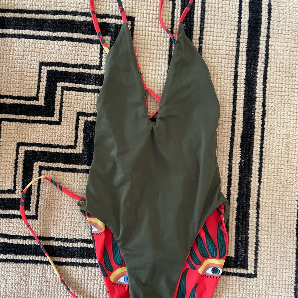 Reversible Evil Eye One Piece - Picture 4 of 4